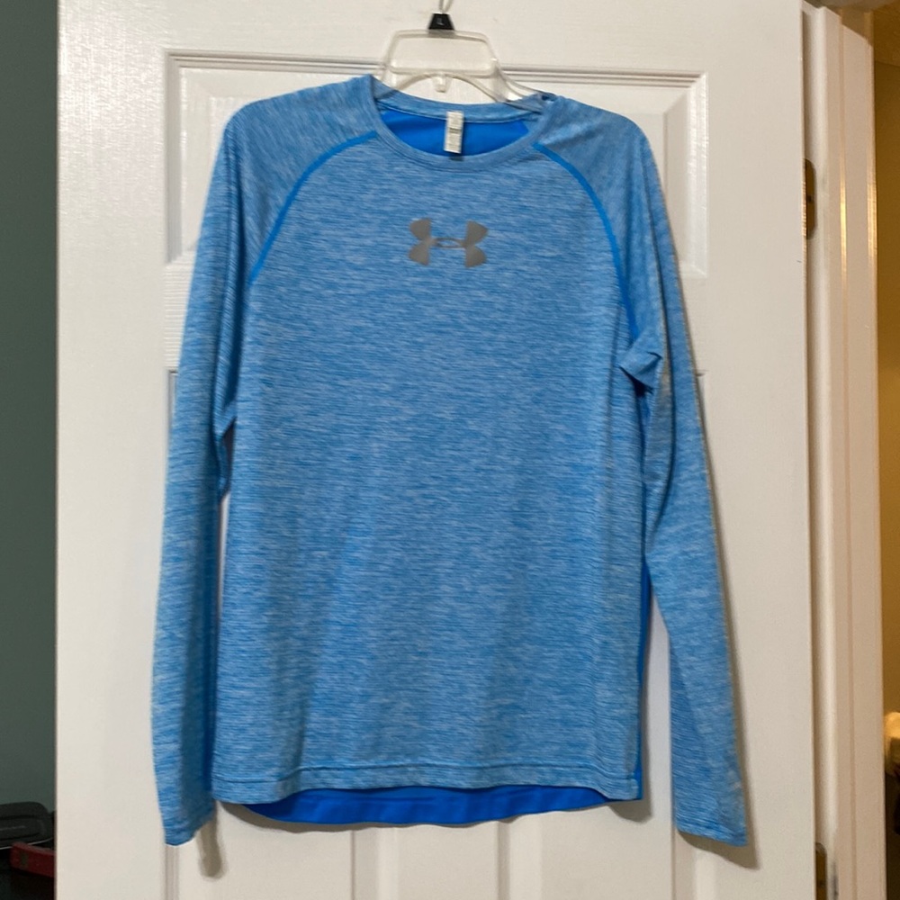 Under Armour Heat Gear size Medium men’s long sleeve